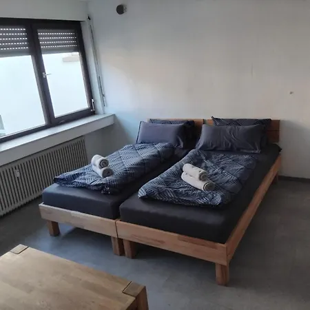 Doppelzmmer Mit Gemeinschaftsbad Eigenes Bad Pluederhausen *